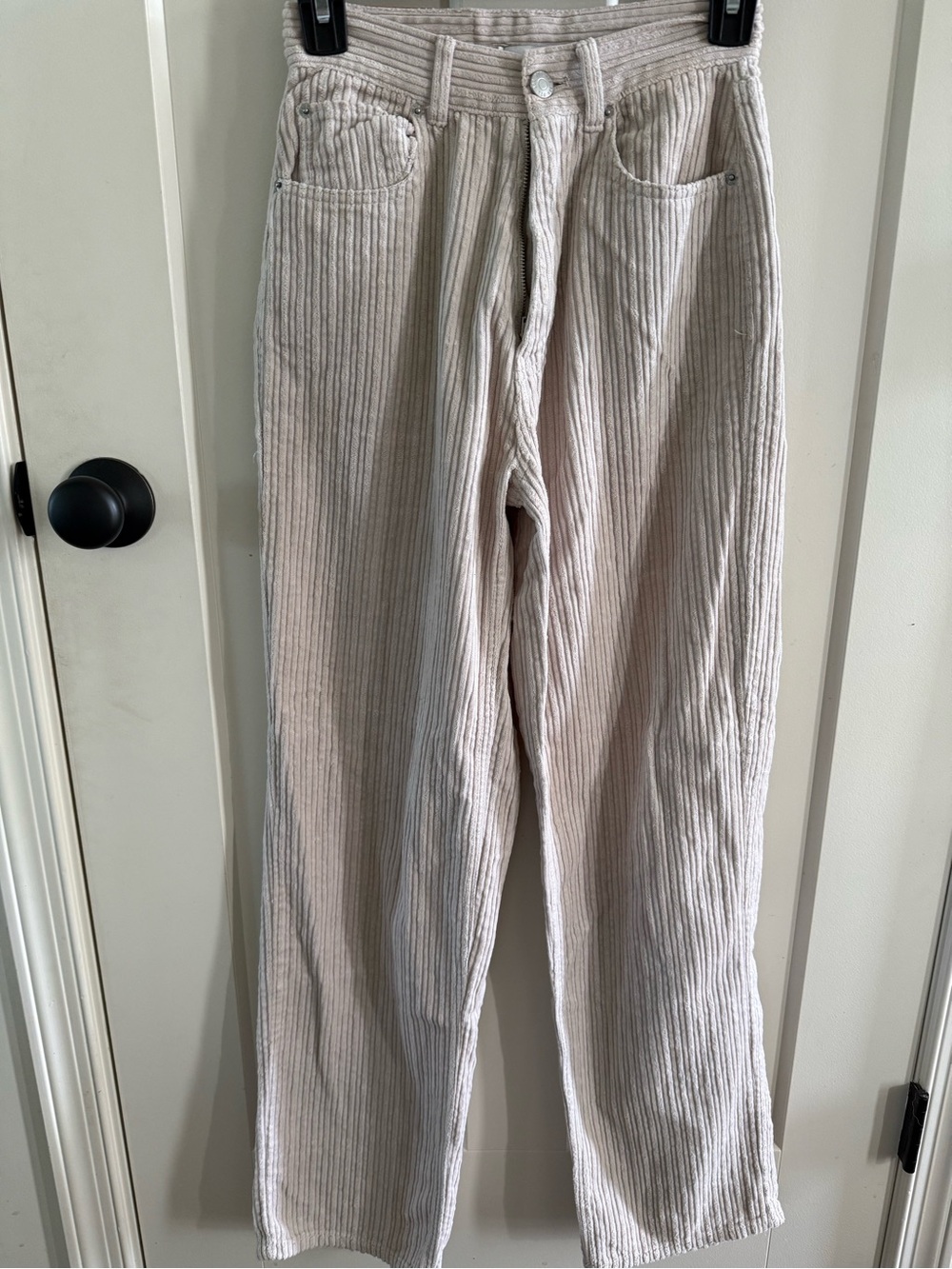 BDG Wide-Leg Corduroy Pants in Light Beige